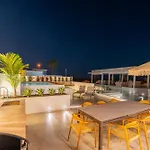 Βίλα Luxury - Sunset Rooftop - Heated Pool - Outdoor Kitchen - Airconditioned *