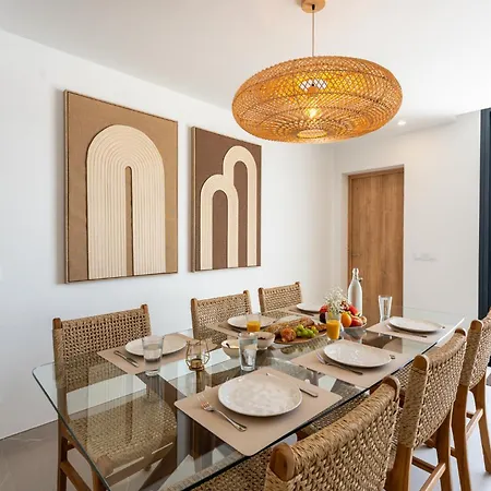 Luxury - Sunset Rooftop - Heated Pool - Outdoor Kitchen - Airconditioned * 팔름-마르