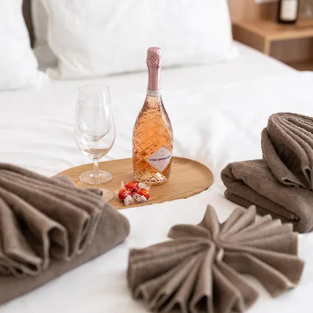 Luxury - Sunset Rooftop - Heated Pool - Outdoor Kitchen - Airconditioned 팔름-마르